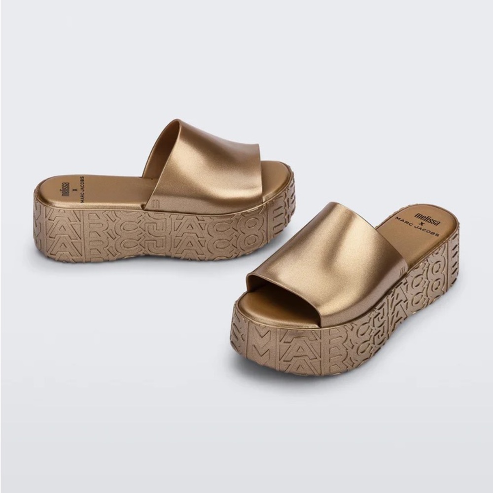 MELISSA x MARC JACOBS Platform - Picture 4 of 12